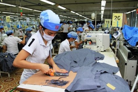 Người lao động tại Đài Loan được giảm 2 giờ làm/tuần ảnh 1